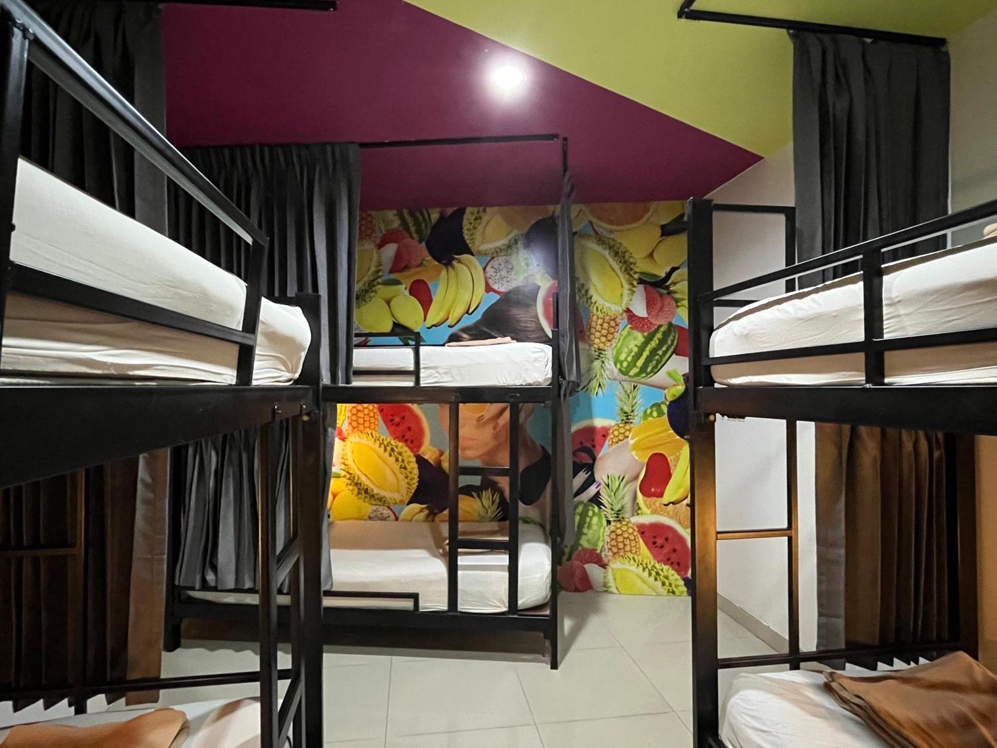 Everyday Bangkok Hostel Buitenkant foto